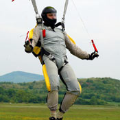 SkyDiving_13-14-Maj2006