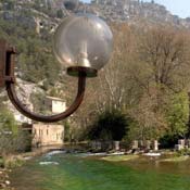 april2007/Fontaine_de_Vaucluse